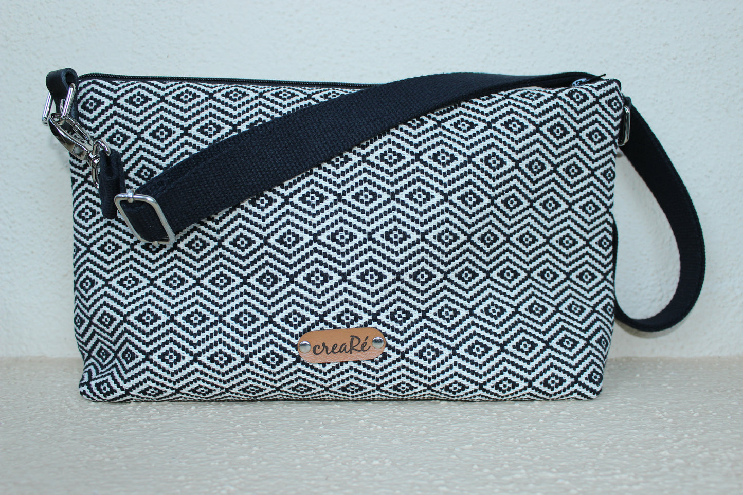 BORSA A TRACOLLA